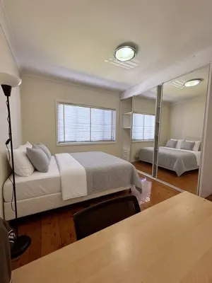 Flora St – Bedroom